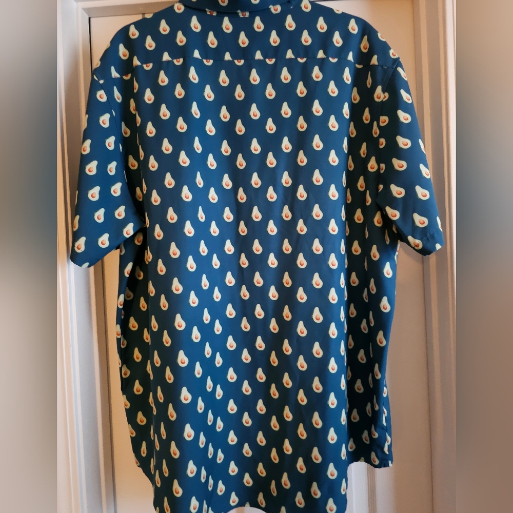 Bermies Avocado Performance Button Down Hawaiian … - image 7